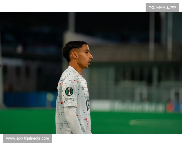 里尔老将宣布赛季末退役，俱乐部计划主场举办致敬仪式